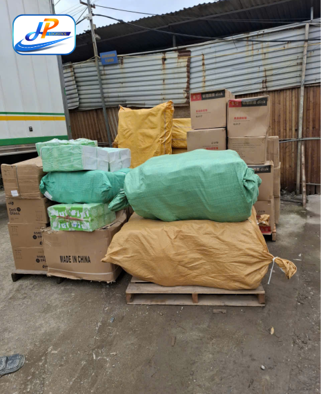 Chành Xe Gửi Hàng HCM Đi Hà Nội Giá Rẻ
