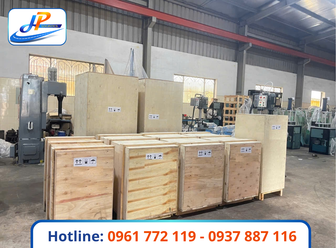 Vận Chuyển Hàng Giá Rẻ đồ gỗ nội thất an toàn của Vận Tải Hoàng Phương